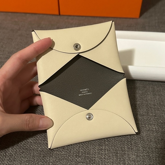 Hermes P-Cartes Calvi Card holder - Picture 2 of 2